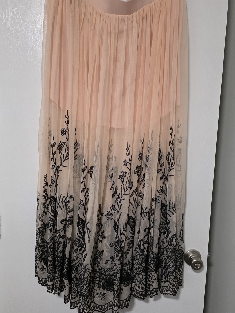 torrid Blush Pink Maxi Skirt with Black Floral Embroidery